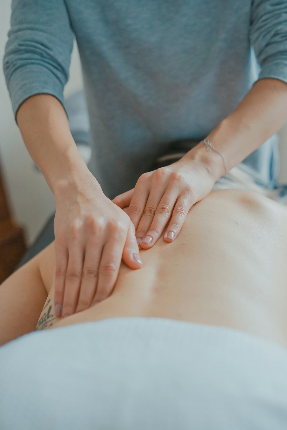 Massage toàn thân